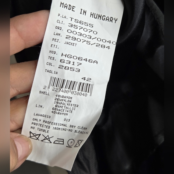 Armani Collezioni Size 42/L Distressed Jacket - Picture 12 of 15